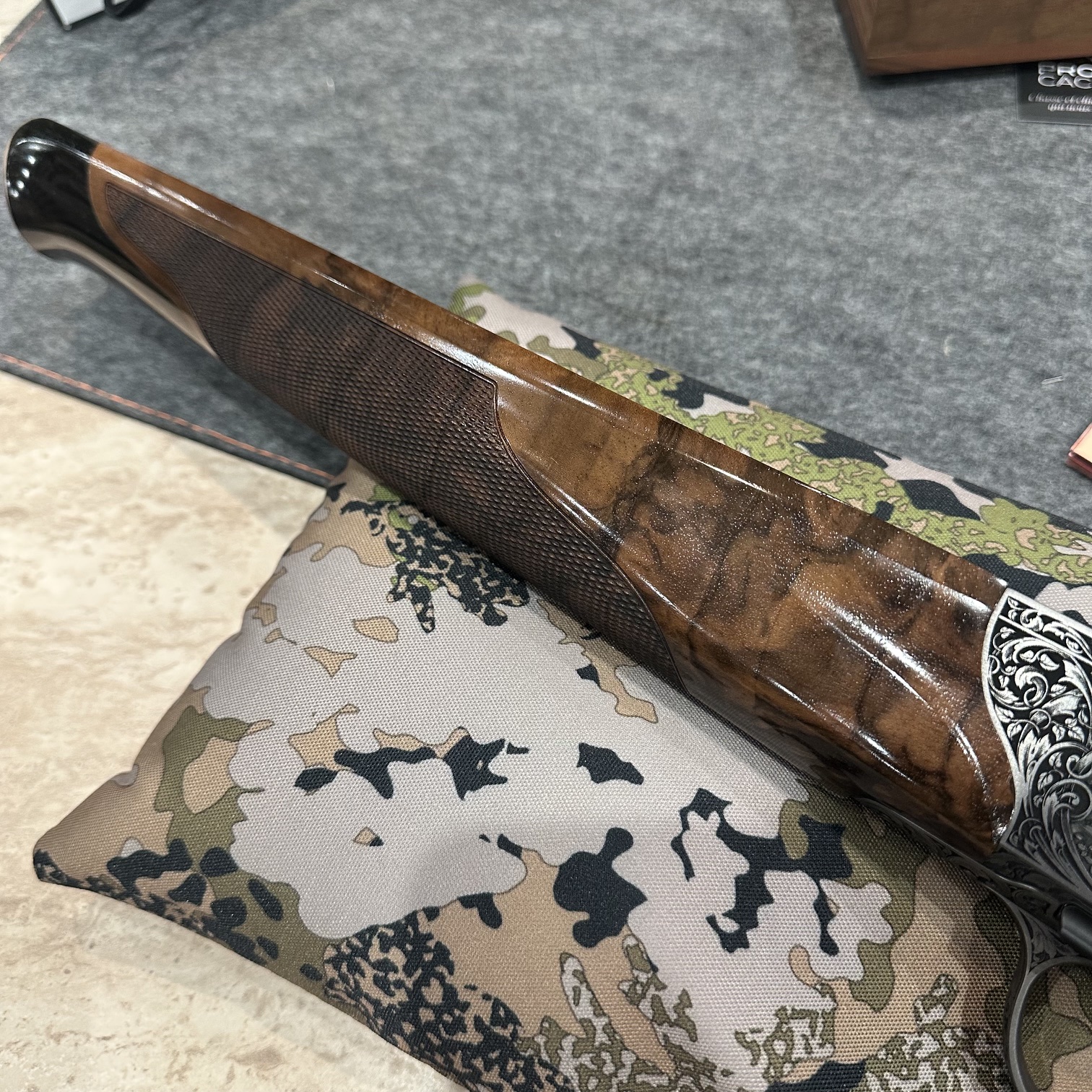 Carcasse BLASER R8 GRAND LUXE - Trou de pouce – Image 7